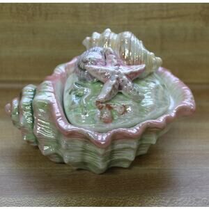 Italian Vintage Ceramic / Porcelain Seashell Jewelry Trinket Box